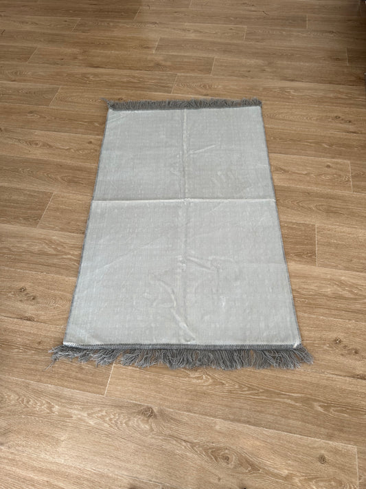 Tapis de prière simple Gris Pastel